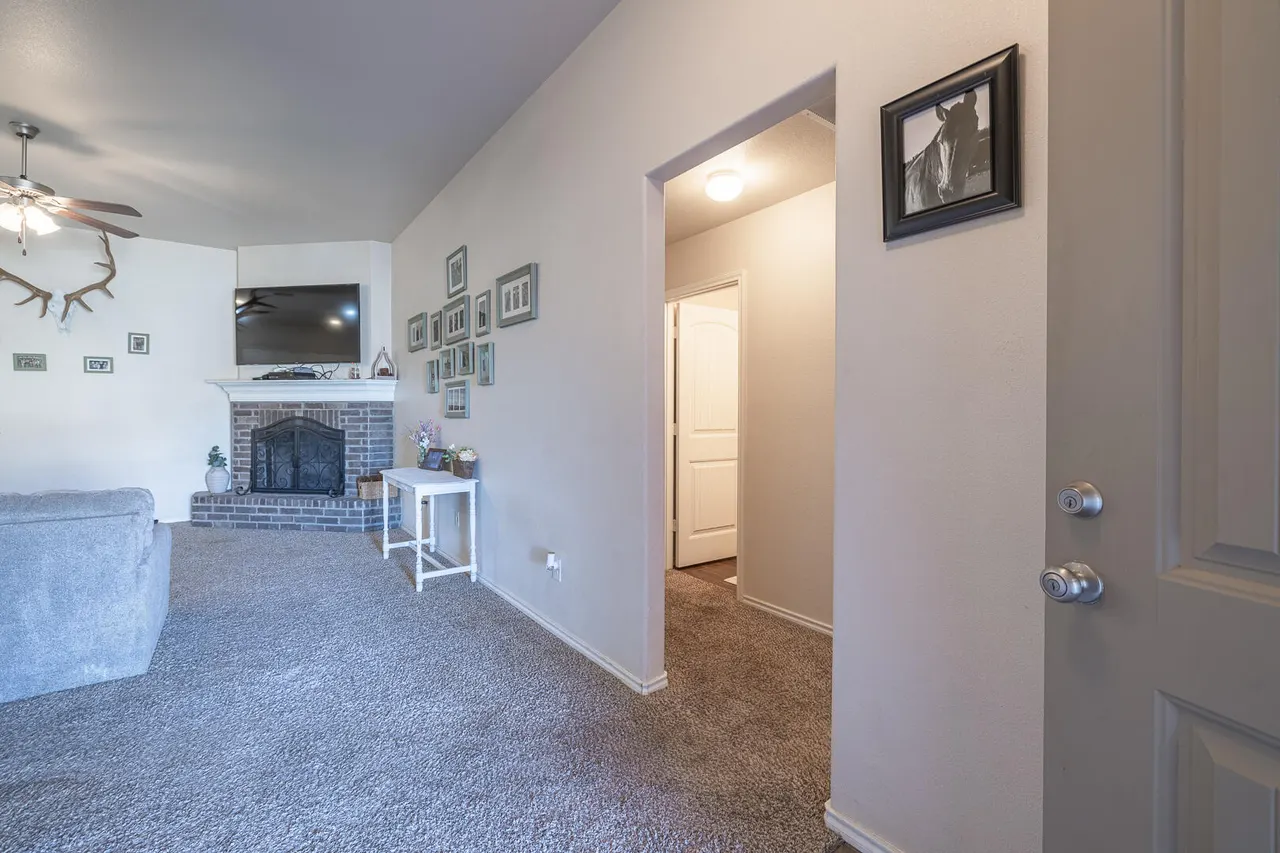 Photo 7 — 2117 139th Street, Lubbock, TX 79423