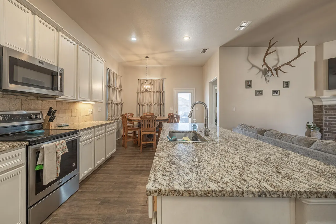 Photo 23 — 2117 139th Street, Lubbock, TX 79423