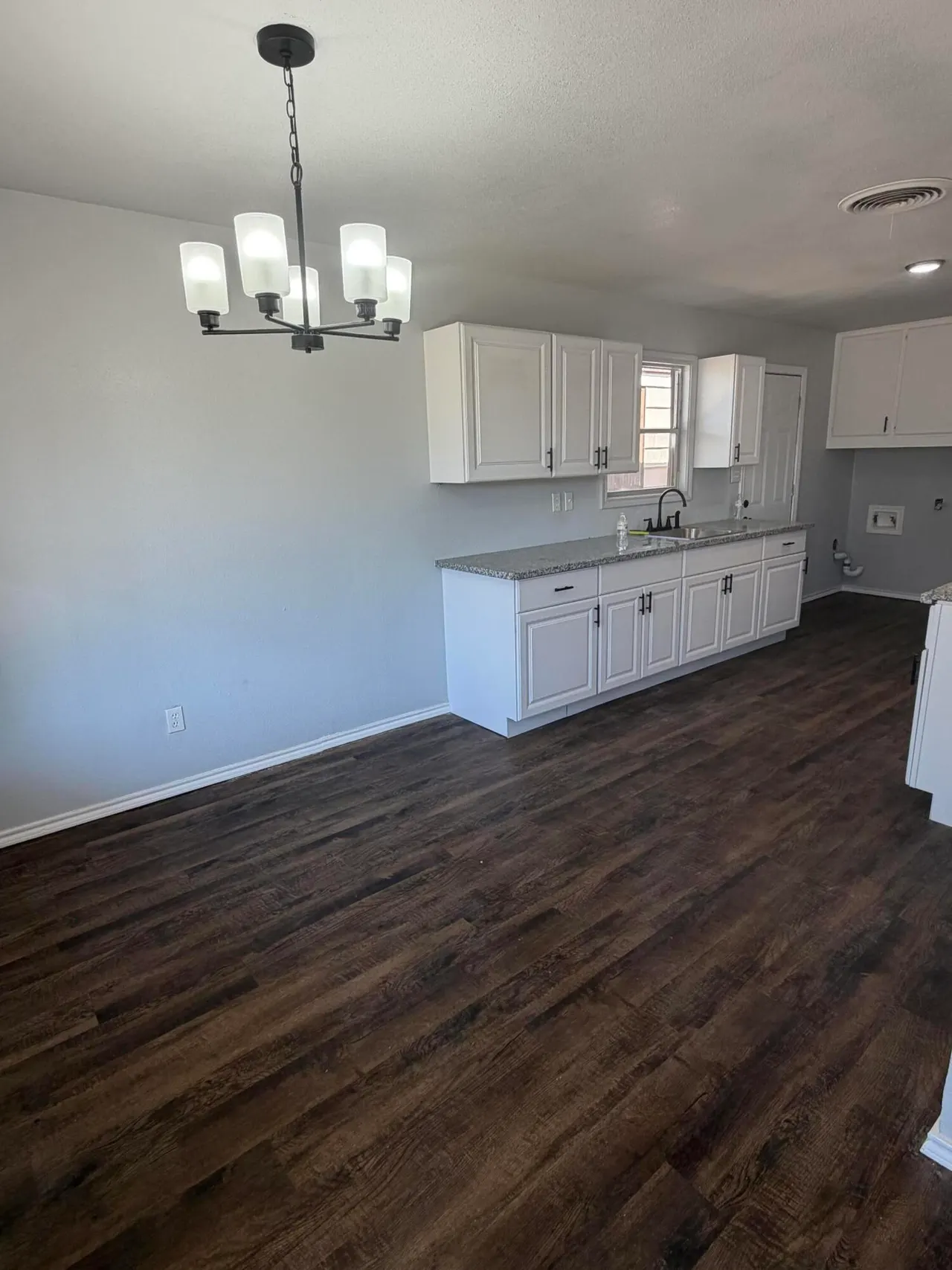Photo 4 — 1306 61st Street, Lubbock, TX 79412