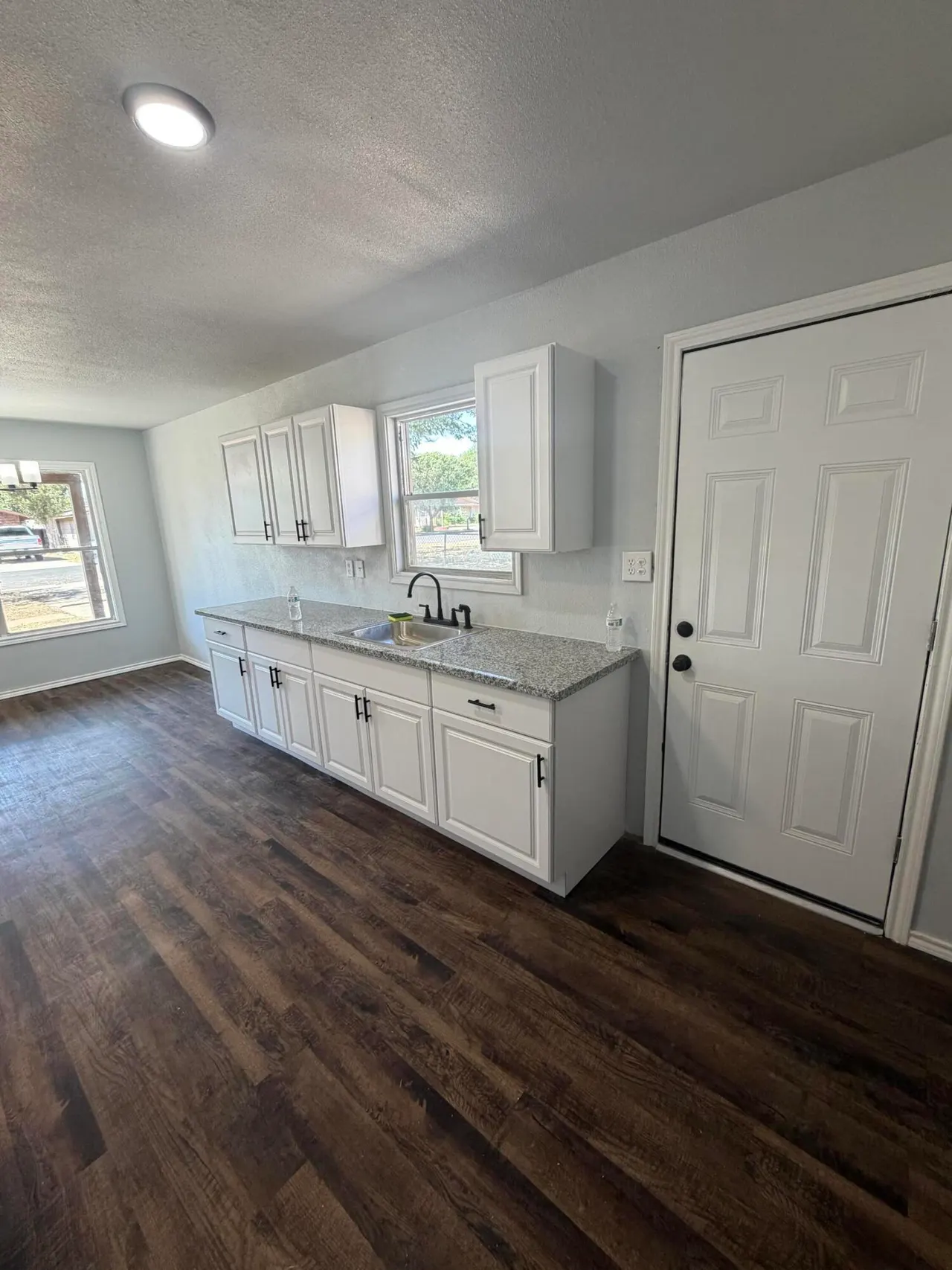 Photo 6 — 1306 61st Street, Lubbock, TX 79412