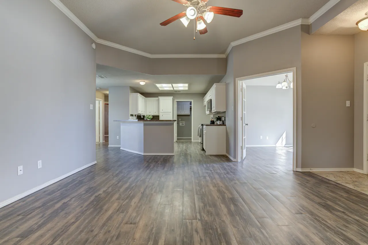 Photo 13 — 1008 Primrose Avenue, Lubbock, TX 79416