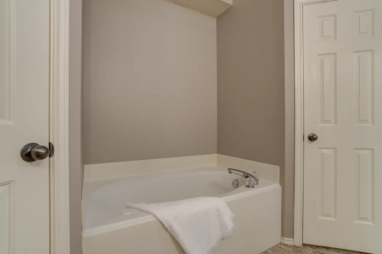 Photo 32 — 1008 Primrose Avenue, Lubbock, TX 79416