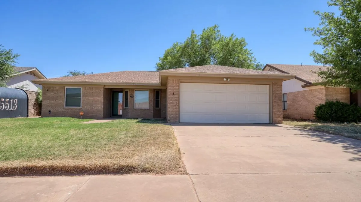 Photo 2 — 5513 Auburn Street, Lubbock, TX 79416