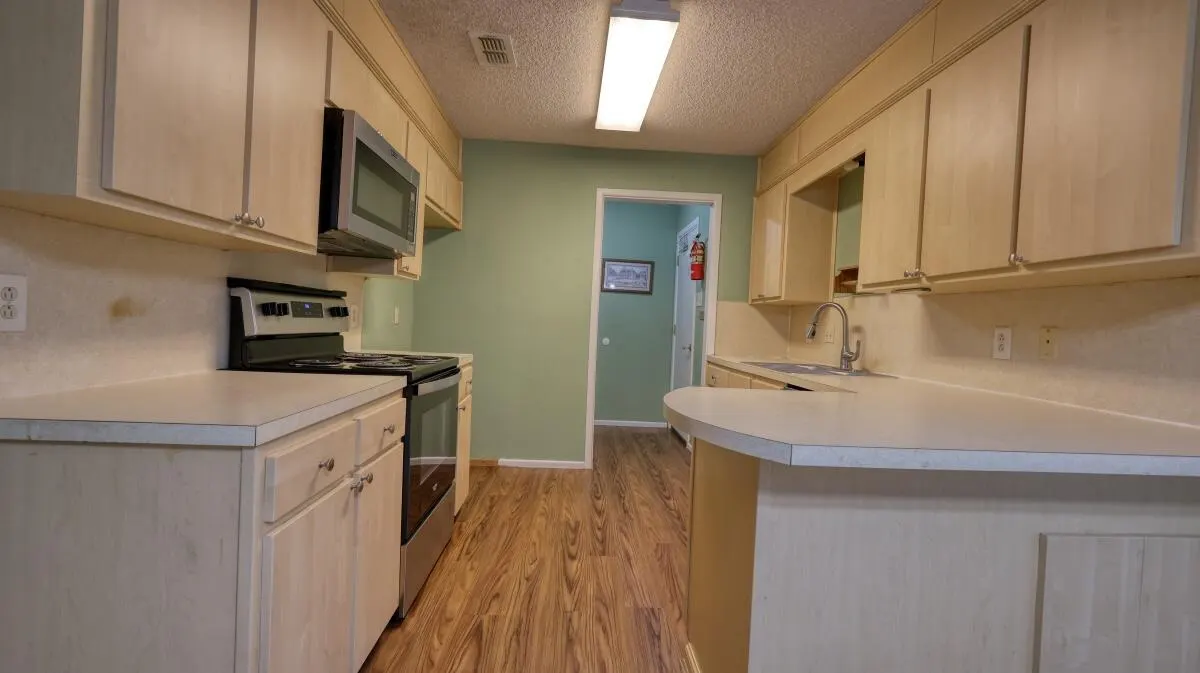 Photo 8 — 5513 Auburn Street, Lubbock, TX 79416