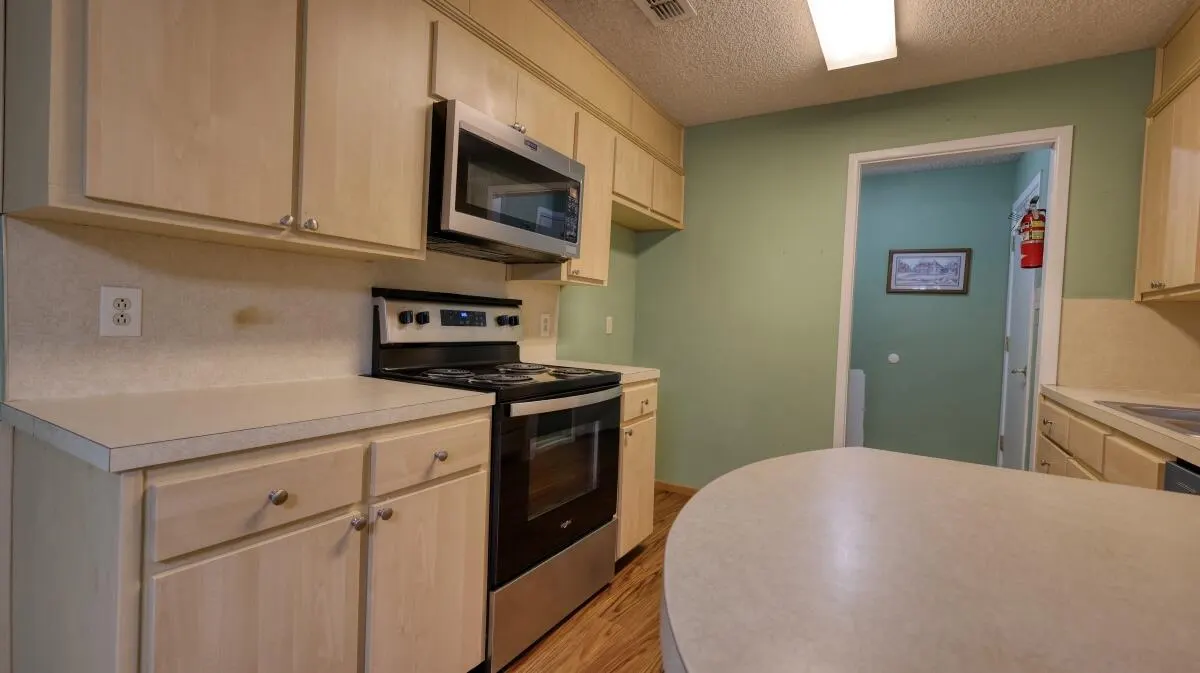 Photo 9 — 5513 Auburn Street, Lubbock, TX 79416