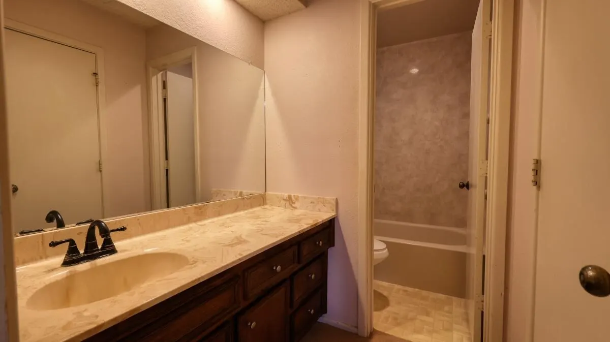 Photo 18 — 5513 Auburn Street, Lubbock, TX 79416