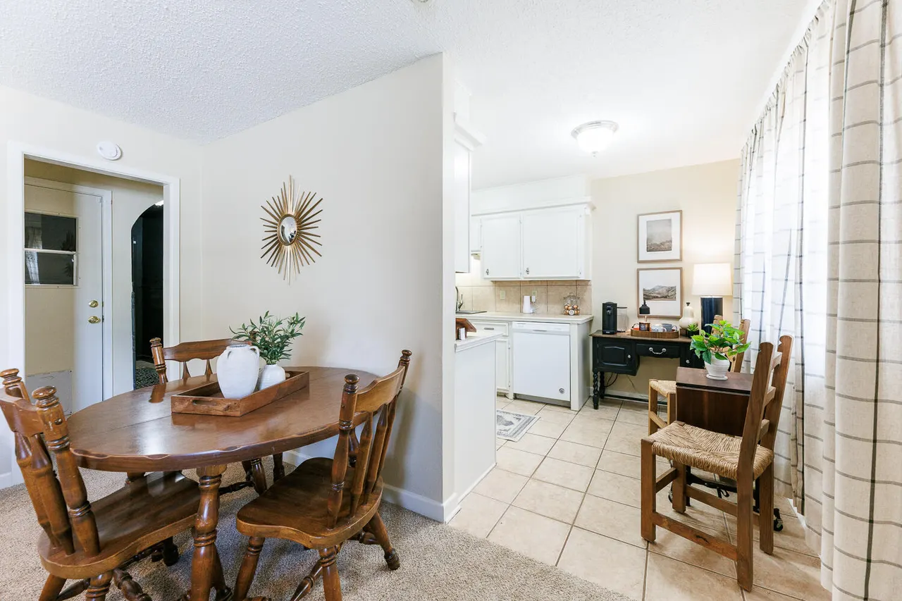 Photo 12 — 5401 23rd Street, Lubbock, TX 79407