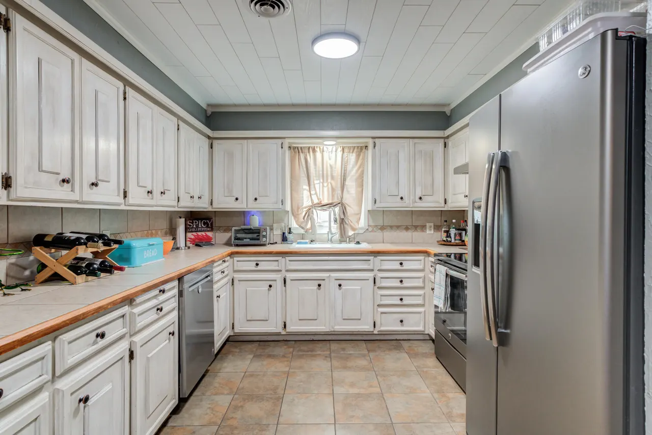 Photo 7 — 2412 N 1st Street, Tahoka, TX 79373