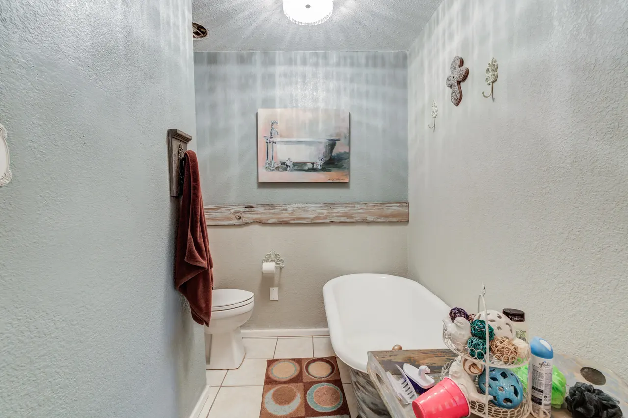 Photo 33 — 2412 N 1st Street, Tahoka, TX 79373