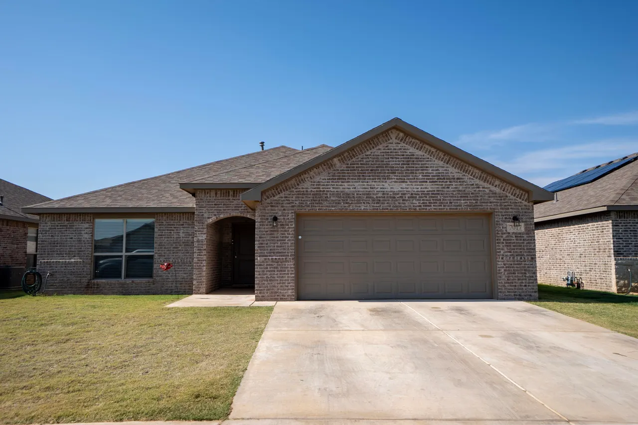Front exterior — 7017 24th Street, Lubbock, TX 79407