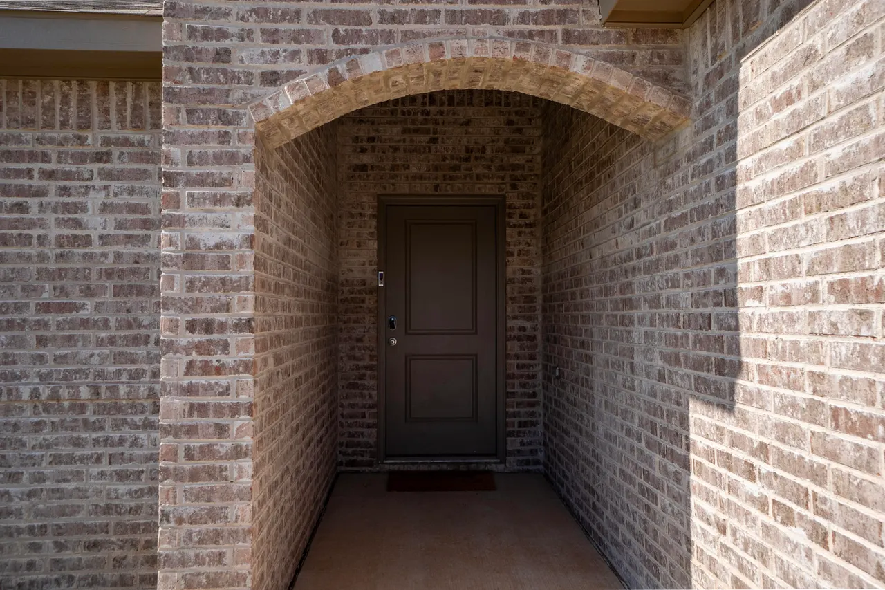 Photo 3 — 7017 24th Street, Lubbock, TX 79407