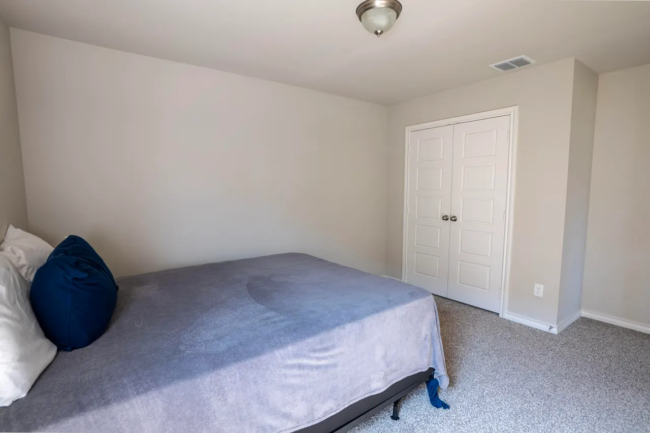 Photo 8 — 7017 24th Street, Lubbock, TX 79407