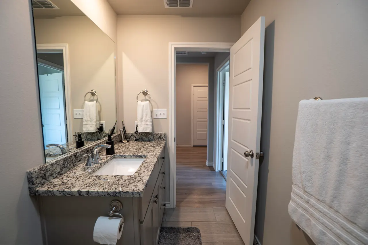 Photo 36 — 7017 24th Street, Lubbock, TX 79407