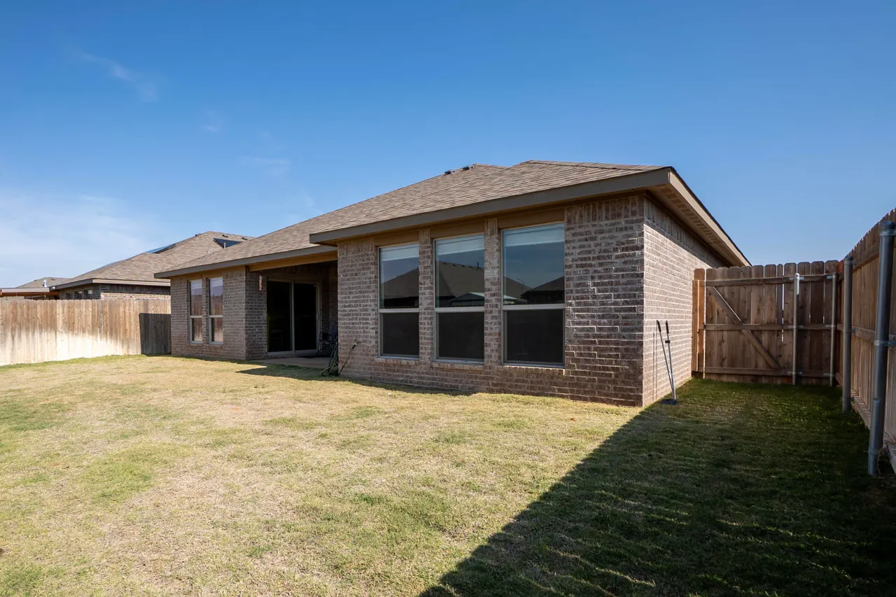 Photo 37 — 7017 24th Street, Lubbock, TX 79407