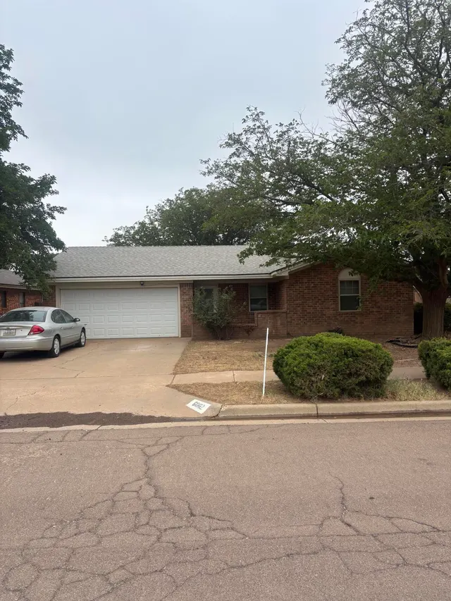 Photo 2 — 6002 15th Street, Lubbock, TX 79416