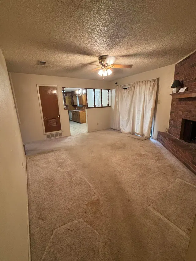 Photo 5 — 6002 15th Street, Lubbock, TX 79416