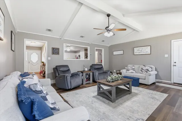 Photo 6 — 107 E 26th Street, Littlefield, TX 79339