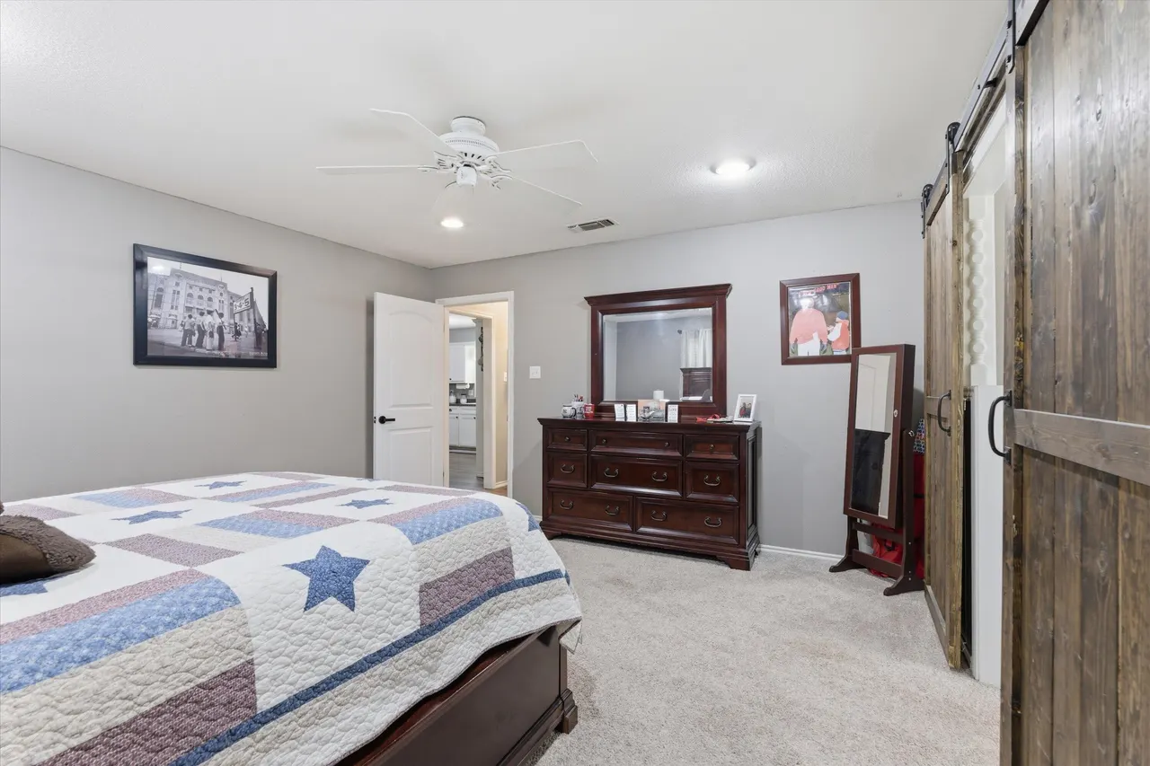 Photo 14 — 107 E 26th Street, Littlefield, TX 79339