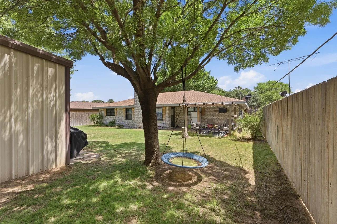 Photo 25 — 107 E 26th Street, Littlefield, TX 79339