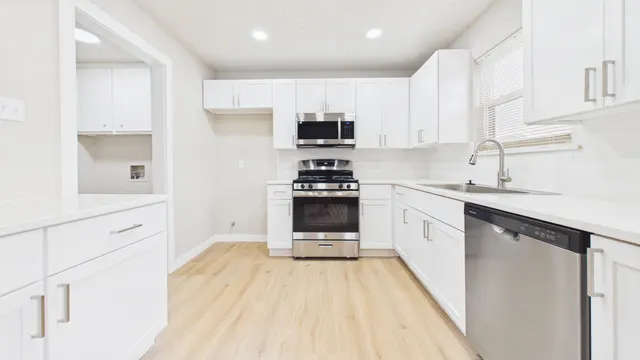 Photo 6 — 6142 37th Street, Lubbock, TX 79407