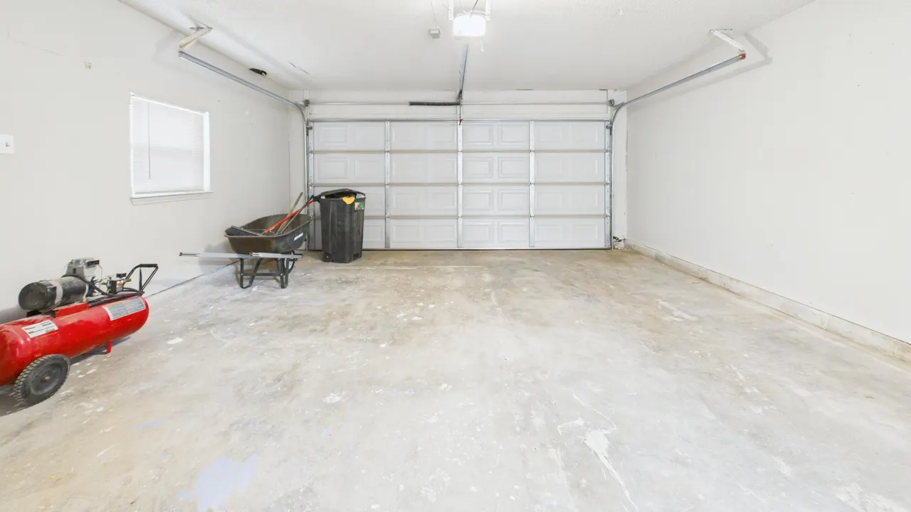 Photo 17 — 6142 37th Street, Lubbock, TX 79407