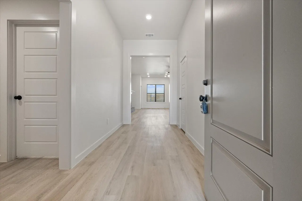 Photo 4 — 12002 Justice Avenue, Lubbock, TX 79424