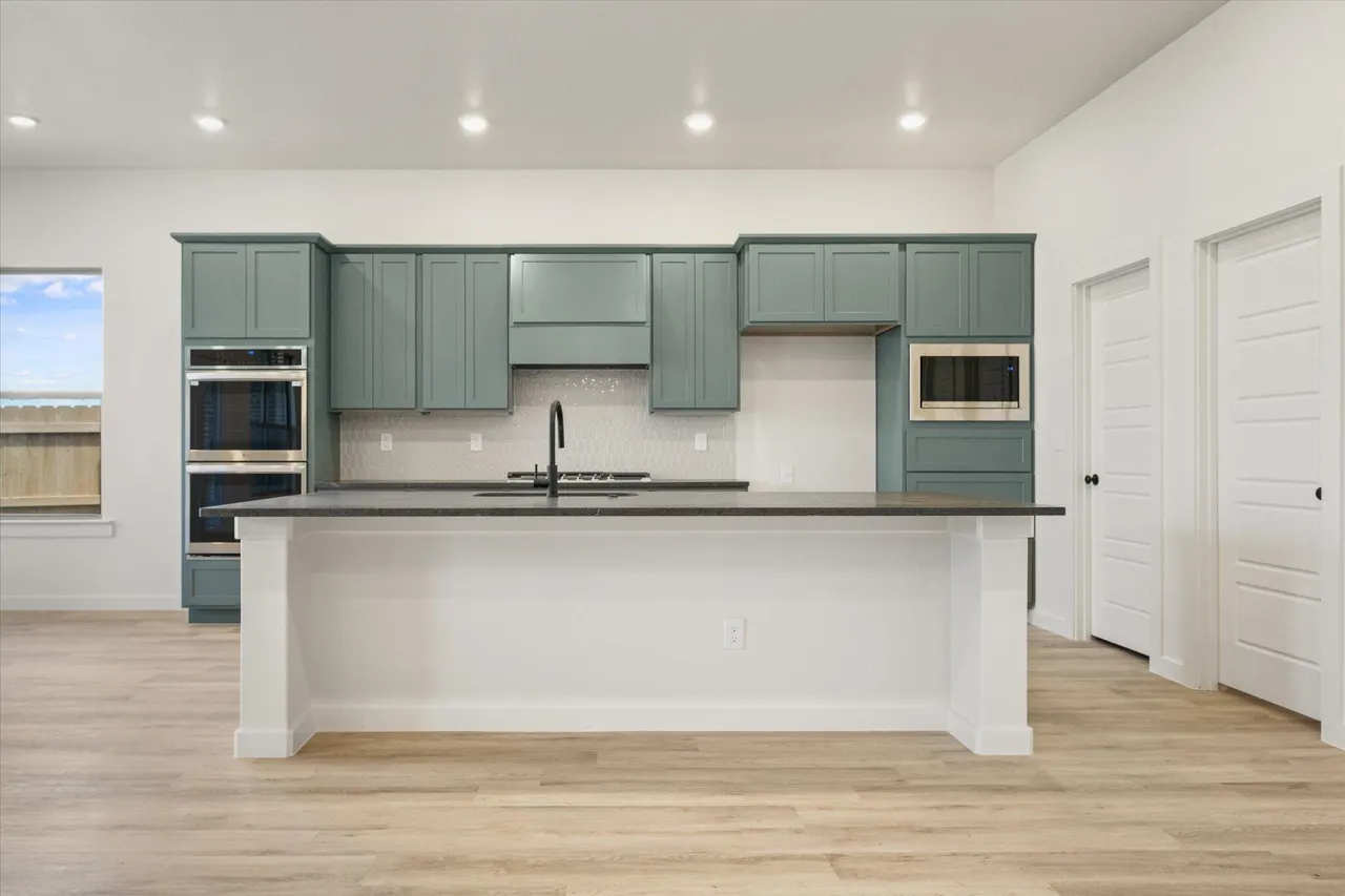 Photo 10 — 12002 Justice Avenue, Lubbock, TX 79424