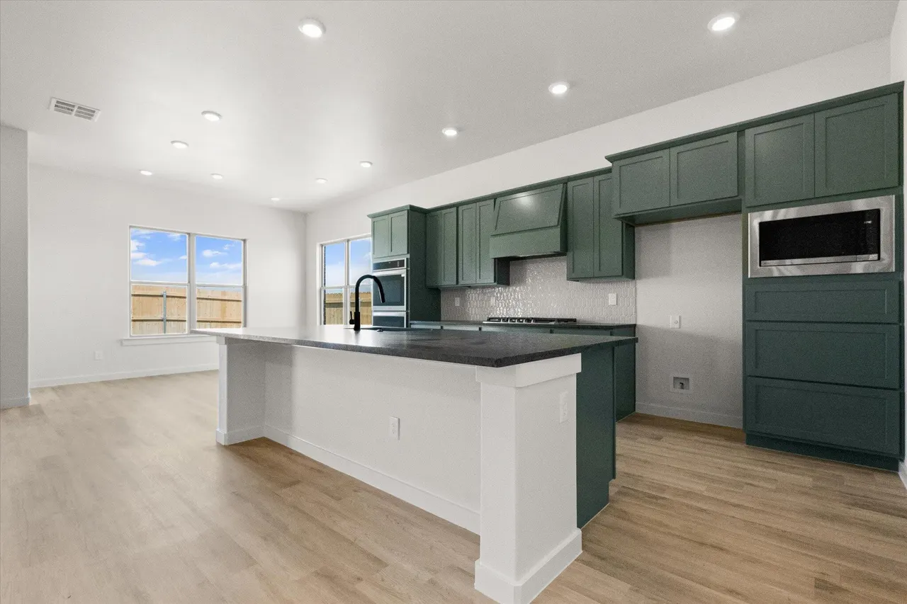 Photo 12 — 12002 Justice Avenue, Lubbock, TX 79424
