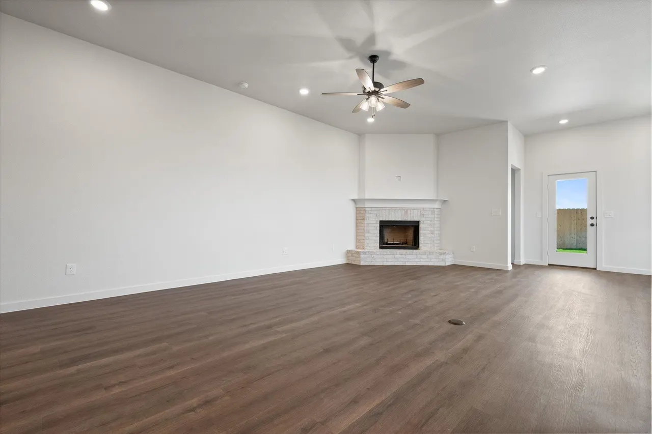 Photo 5 — 12003 Justice Avenue, Lubbock, TX 79424