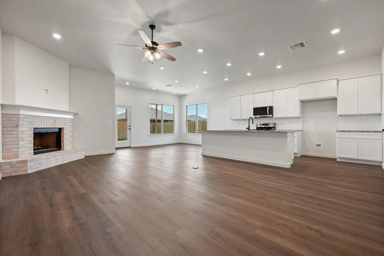 Photo 6 — 12003 Justice Avenue, Lubbock, TX 79424