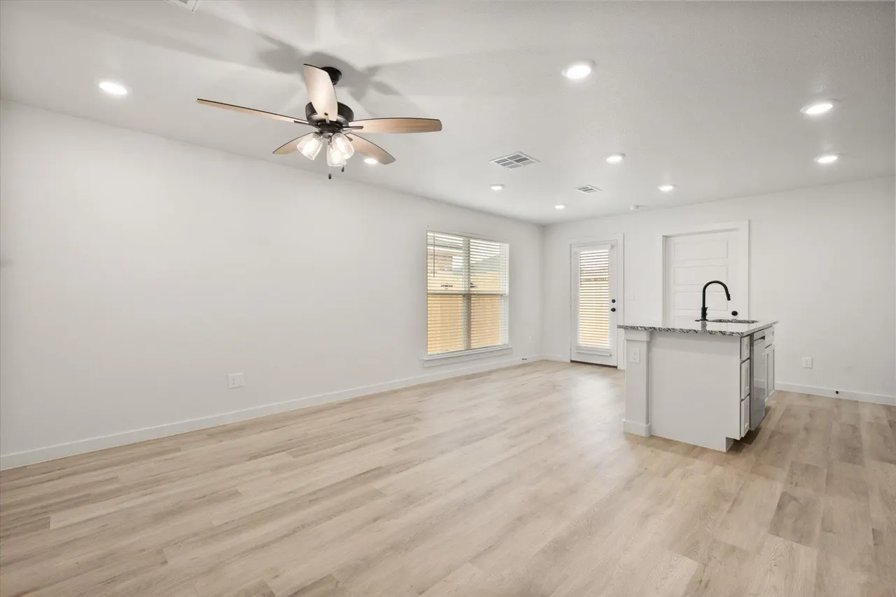 Photo 5 — 13813 Fremont Avenue, Lubbock, TX 79423