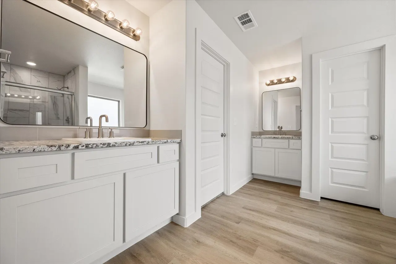 Photo 14 — 6301 Viola Avenue, Lubbock, TX 79407