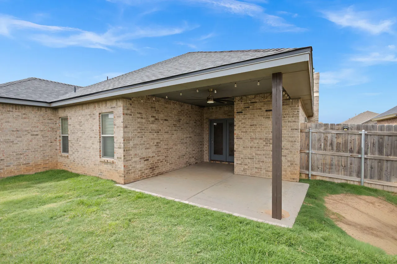 Photo 32 — 7011 22nd Place, Lubbock, TX 79407