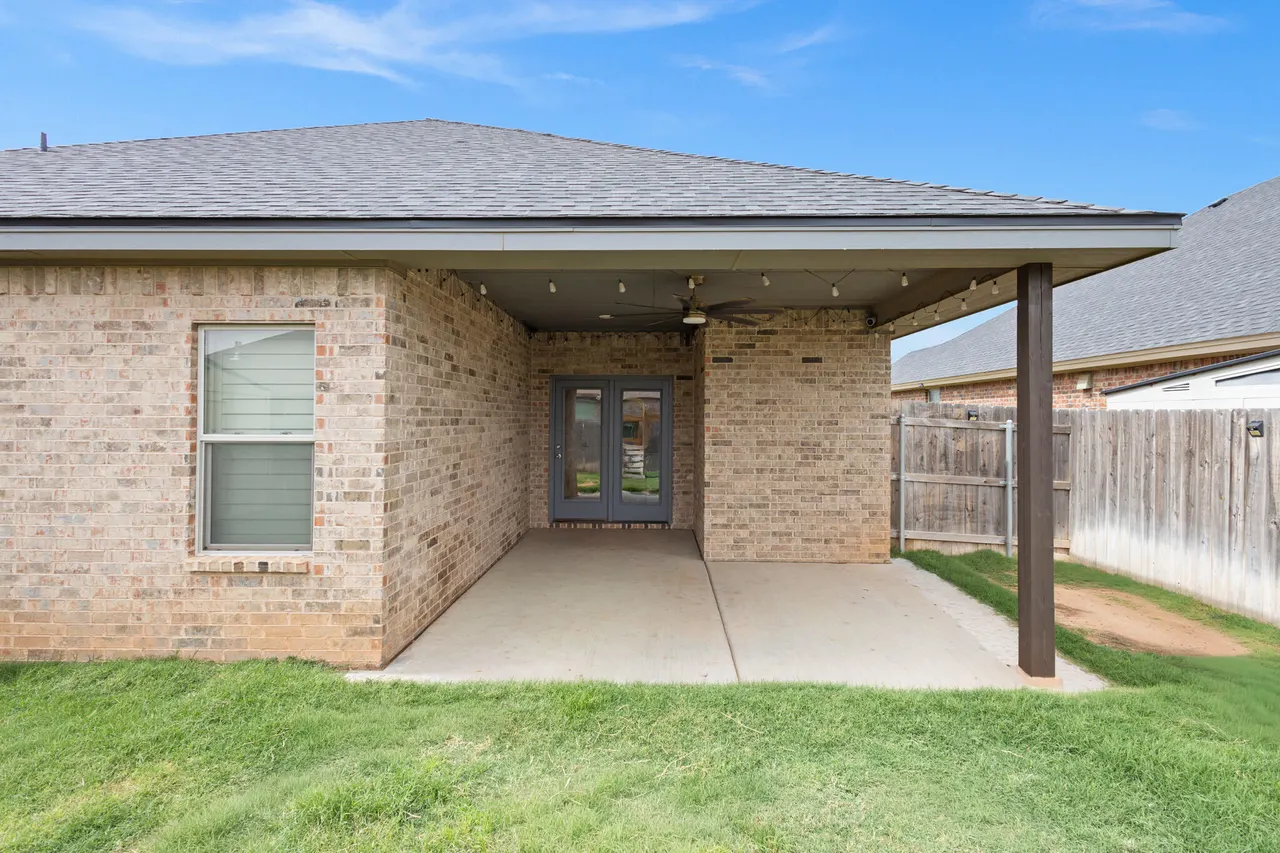 Photo 33 — 7011 22nd Place, Lubbock, TX 79407