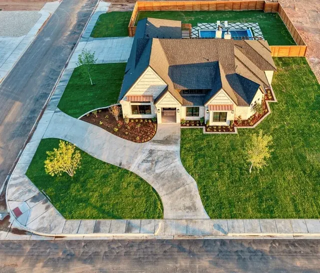 Photo 7 — 2901 151st Street, Lubbock, TX 79423