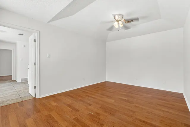 Photo 8 — 5221 84th Street, Lubbock, TX 79424