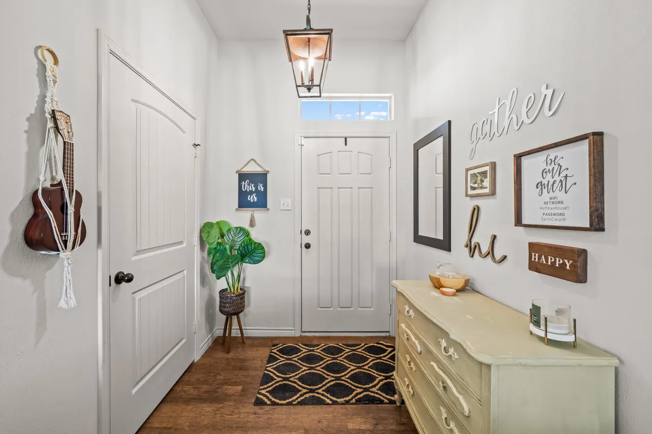 Photo 3 — 1208 79th Street, Lubbock, TX 79423