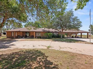 Sold home at 2803 Thomas Drive
