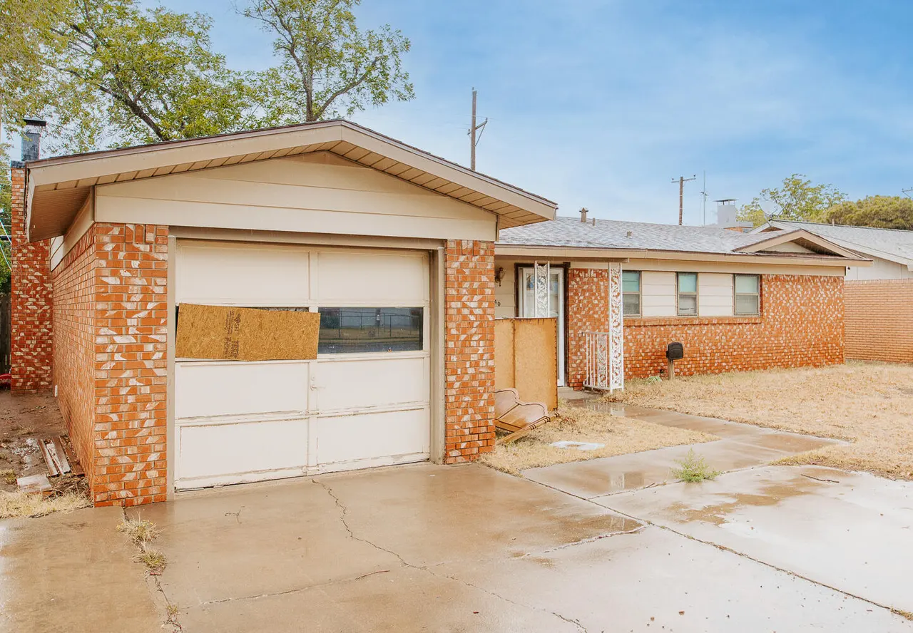 Photo 21 — 5540 17th Place, Lubbock, TX 79416