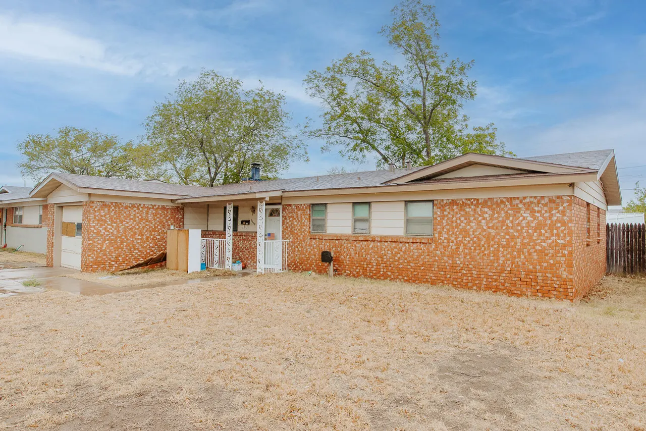 Photo 22 — 5540 17th Place, Lubbock, TX 79416