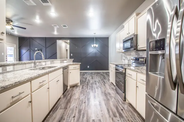 Photo 7 — 1113 Preston Trail, Wolfforth, TX 79382