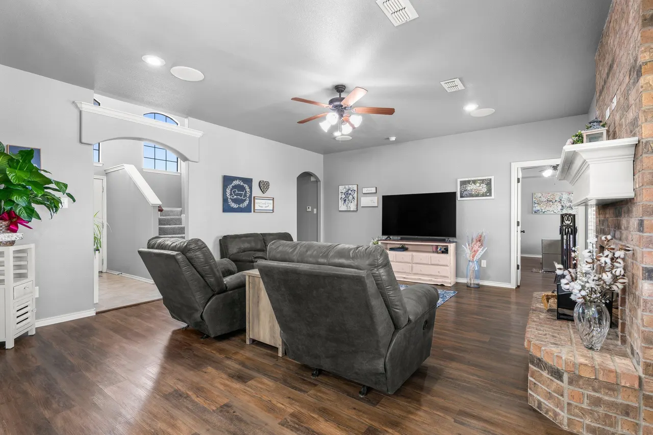 Photo 6 — 6216 101st Place, Lubbock, TX 79424