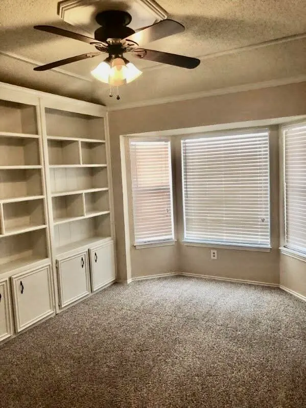 Photo 6 — 6036 73rd Street, Lubbock, TX 79424