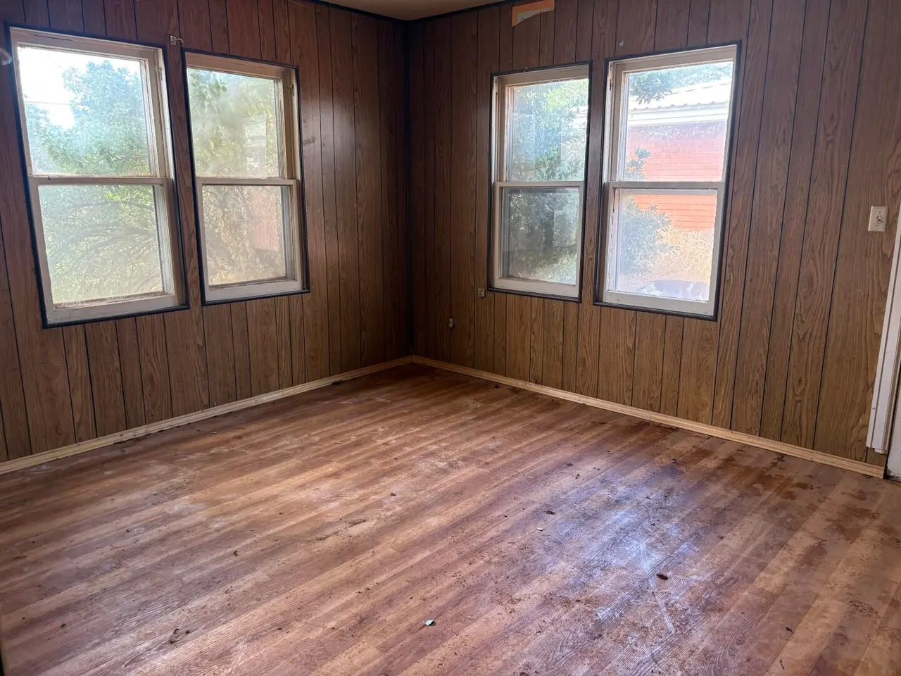 Photo 10 — 916 16th Street, Seagraves, TX 79359