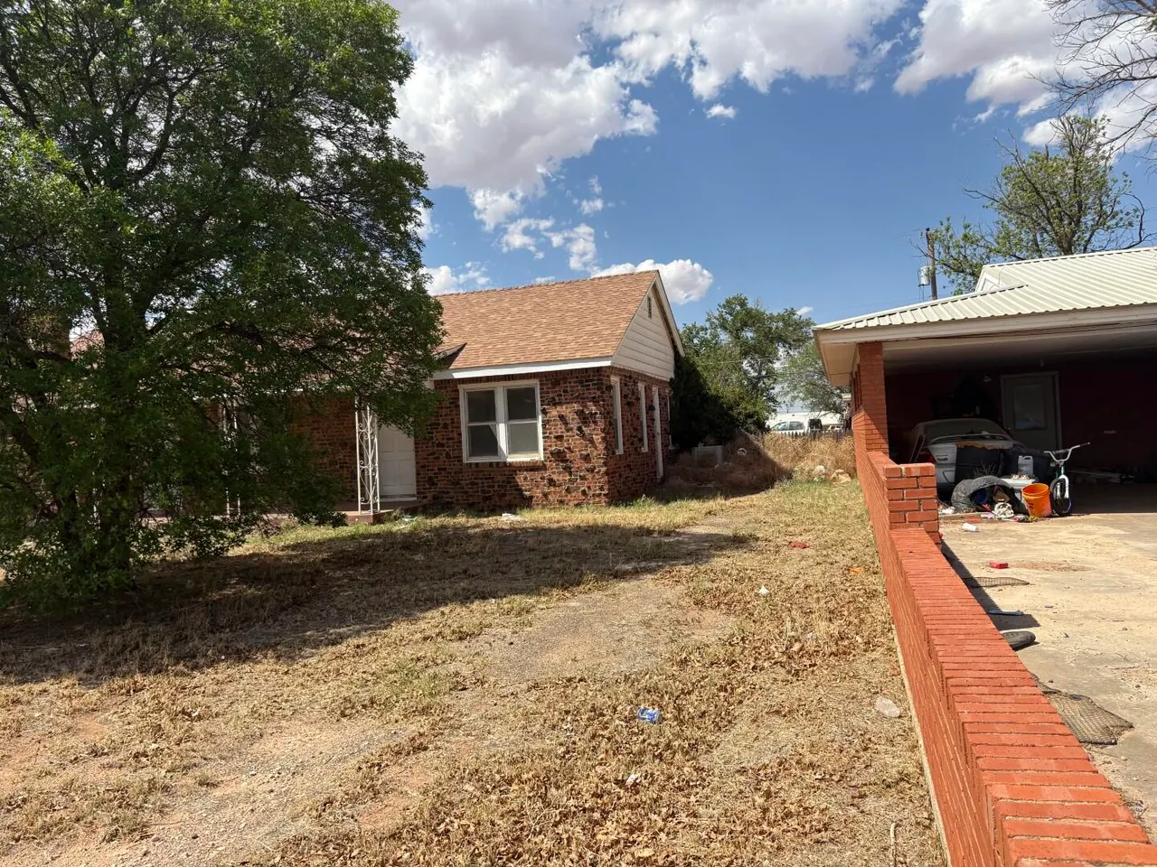 Photo 13 — 916 16th Street, Seagraves, TX 79359