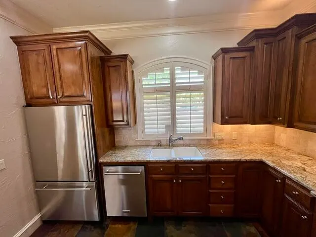 Photo 11 — 209 S Garland Street, Plainview, TX 79072