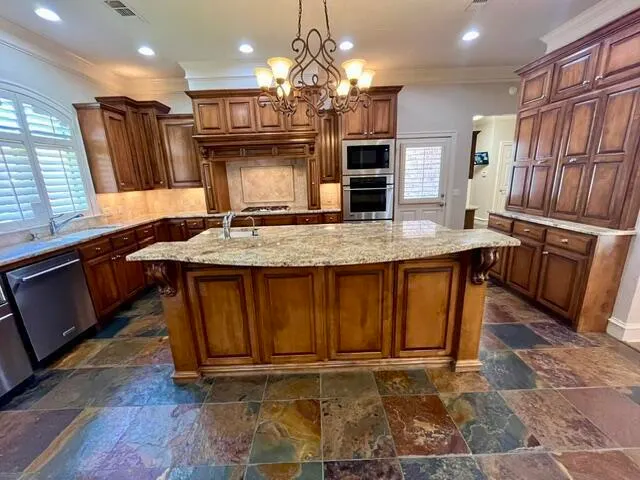 Photo 16 — 209 S Garland Street, Plainview, TX 79072