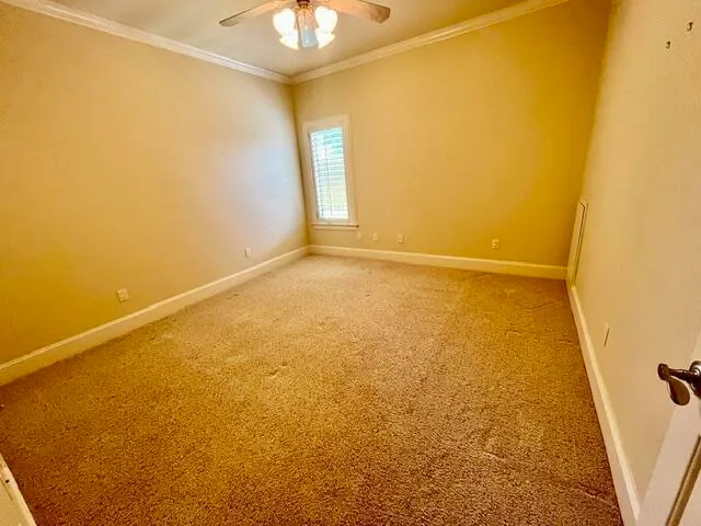 Photo 34 — 209 S Garland Street, Plainview, TX 79072