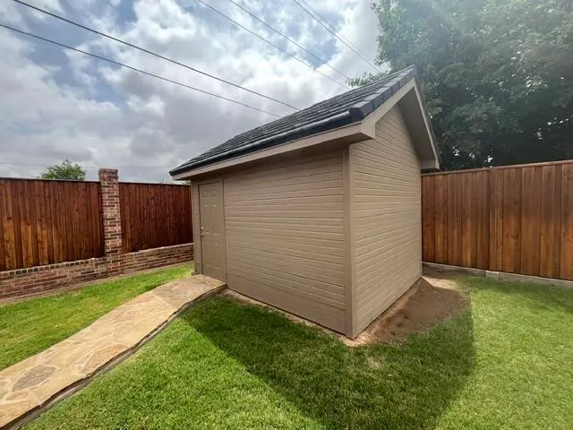 Photo 61 — 209 S Garland Street, Plainview, TX 79072