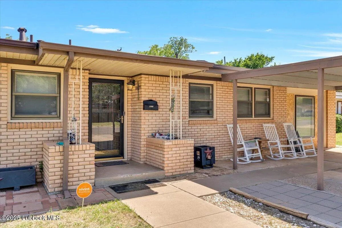 Photo 3 — 4917 44th Street, Lubbock, TX 79414